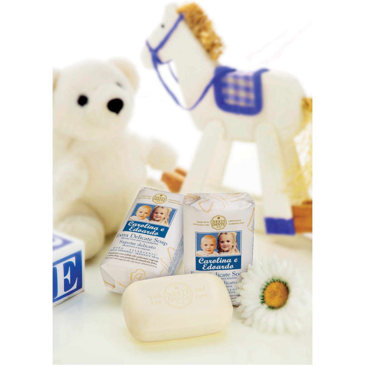 نيستي دانتي كارولينا اند ايدواردو صابون أطفال طبيعي فاخر